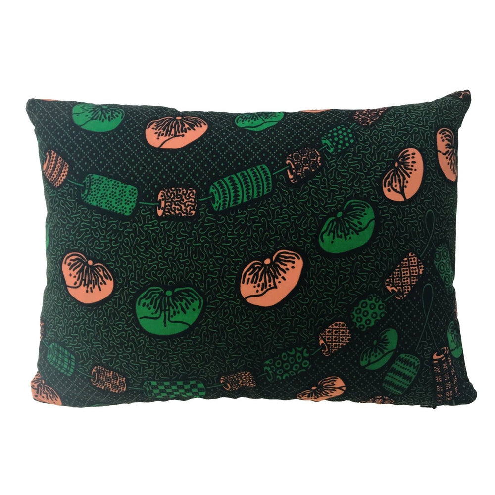 Ijoko pearls green cushion 30x40 cm